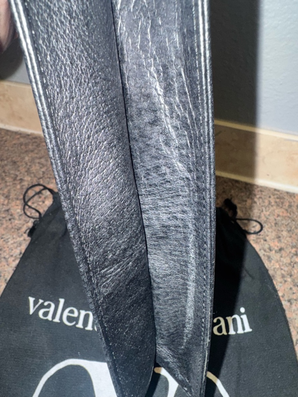 Valentino Garavani Python-Print Flap Crossbody with the COA - Picture 7 of 13